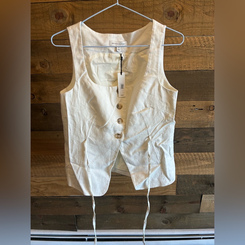 Banana Republic Cream Button-Down Women's Blouse